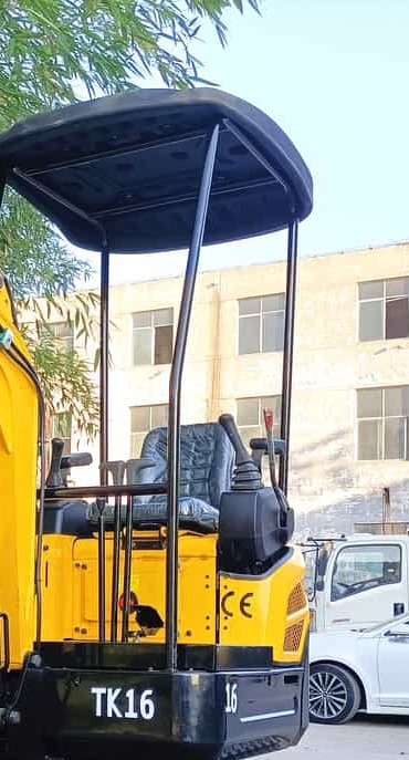 TK16 mini excavator5-2